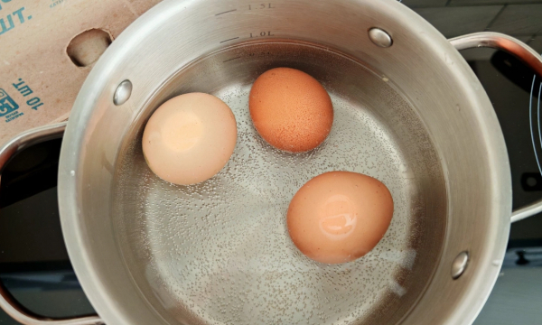 Яйца после 60: опасный продукт или секрет долголетия? Врачи молчат